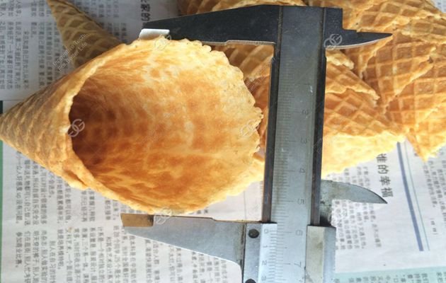 Rolled Sugar Cone Making Machine Rolled Sugar Cone Making Machine